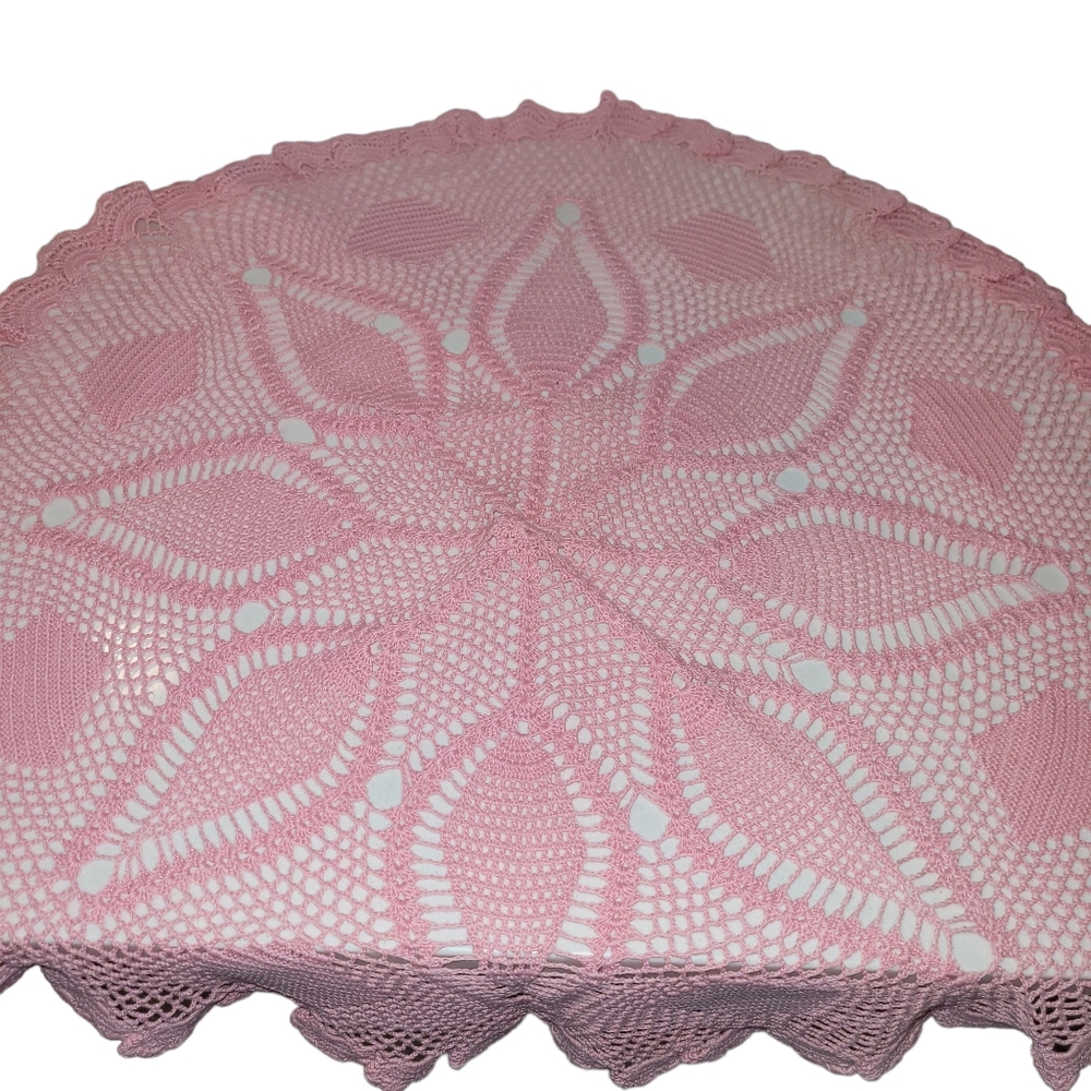 Vintage Large 33.5" Hand Crocheted Pink  Doily Table Topper Sunflower Leaves - Picture 5 of 6